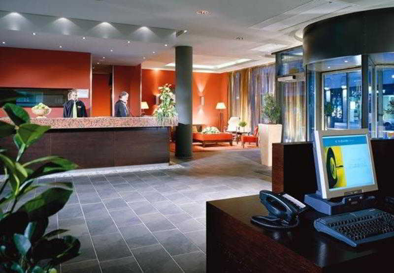 Courtyard By Marriott Munich City Center Interno foto